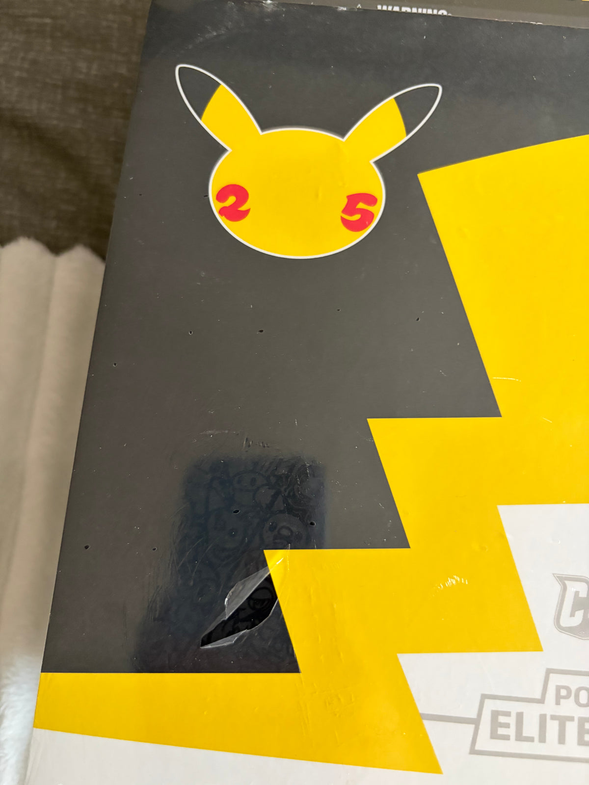 *TEAR* 25th Celebrations Pokemon Center ETB